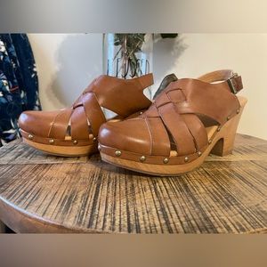 Korks Wedge Shoes - Size 10M